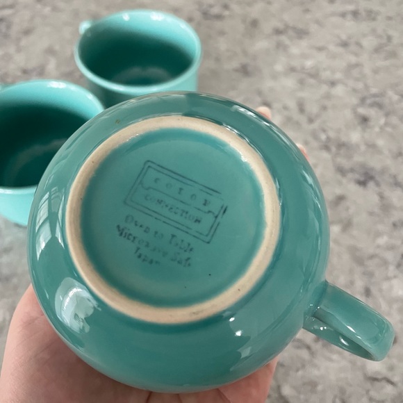 Set of 3 Color Connection aqua coffee mugs - Picture 3 of 3